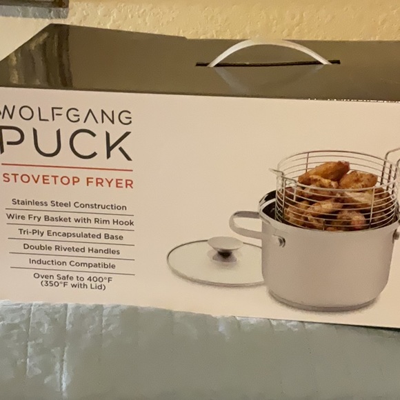 WOLF Kitchen Stovetop Deep Fryer Wolfgang Puck New Never Used